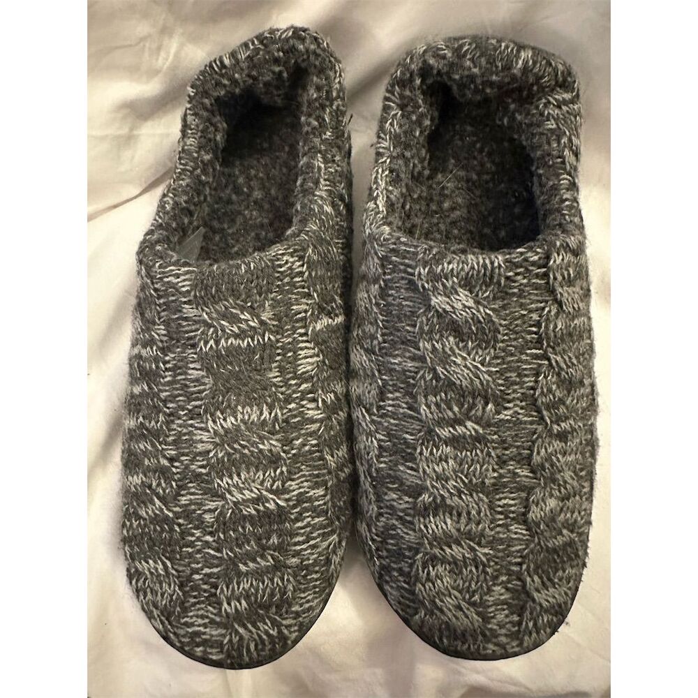 MUK LUKS Men's Gray Cable Knit Cuffed Slippers Size M10-11